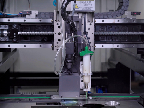 全自動點膠機(jī)為什么會有幾軸之分